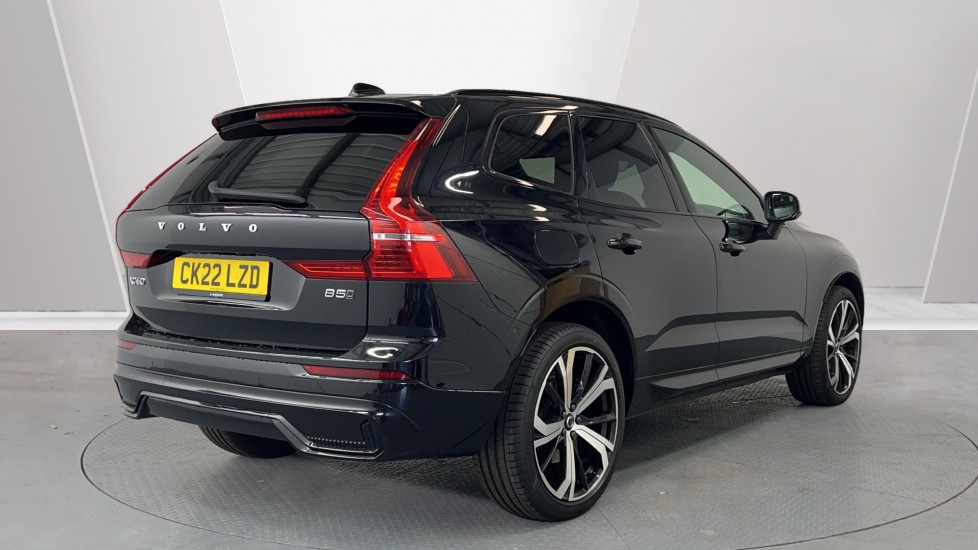 Used Volvo XC60 2022 for sale - 77025398: Photo 2