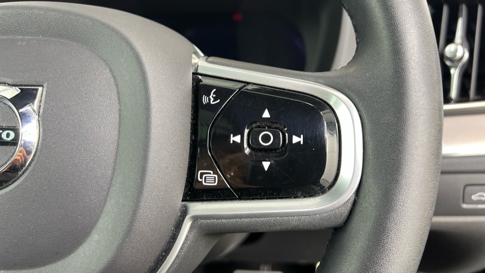 Used Volvo XC60 2022 for sale - 77025398: Photo 20