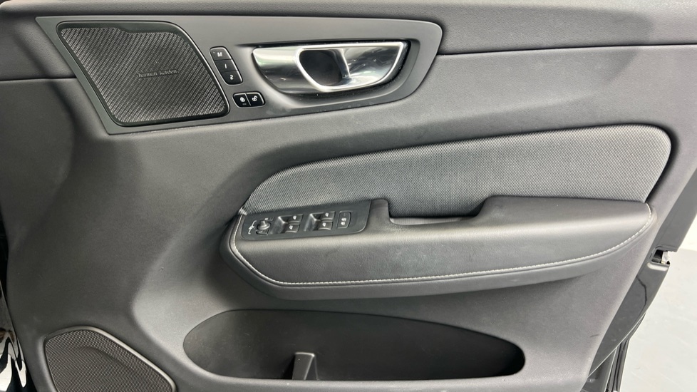 Used Volvo XC60 2022 for sale - 77025398: Photo 27