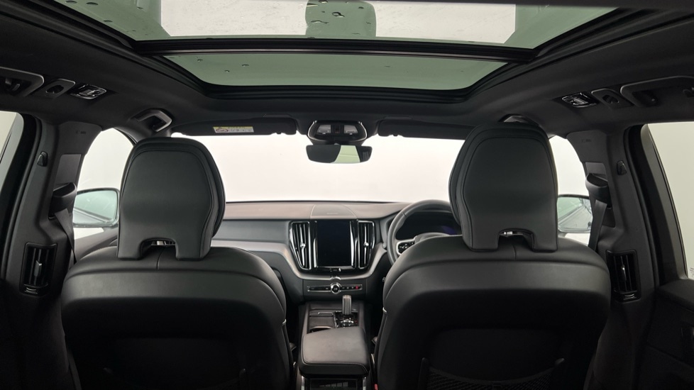 Used Volvo XC60 2022 for sale - 77025398: Photo 41