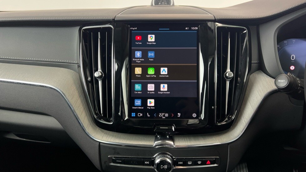 Used Volvo XC60 2025 for sale - 77877430: Photo 15