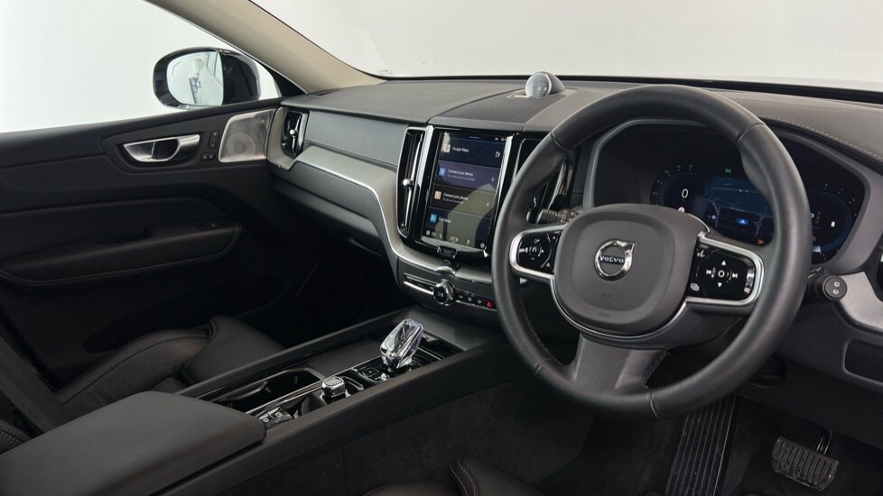 Used Volvo XC60 2025 for sale - 77877430: Photo 4