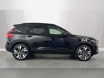 Used Volvo XC40 2025 for sale - 79533783: Photo