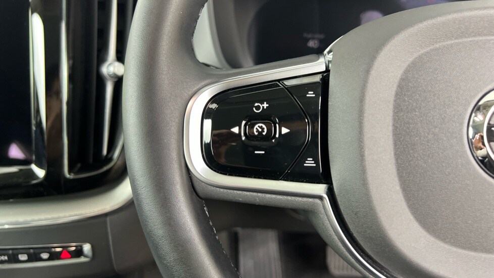 Used Volvo XC60 2025 for sale - 76037626: Photo 19