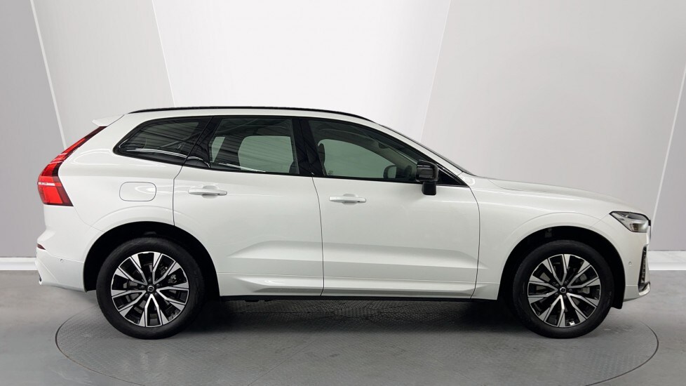 Used Volvo XC60 2025 for sale - 76037626: Photo 3