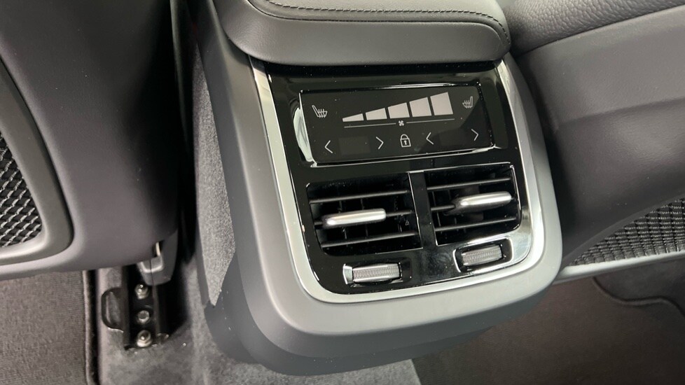 Used Volvo XC60 2025 for sale - 76037626: Photo 39