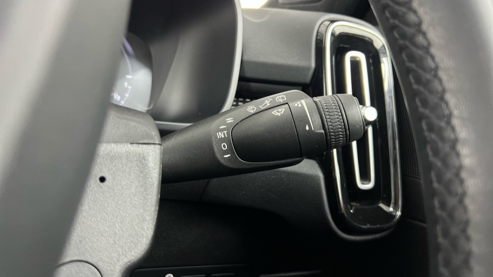 Used Volvo XC40 2021 for sale - 77067886: Photo 21