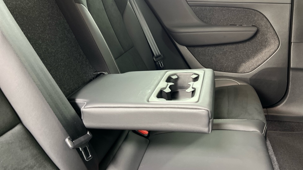 Used Volvo XC40 2021 for sale - 77067886: Photo 32