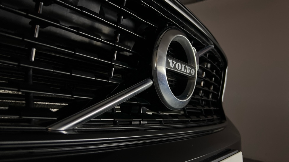 Used Volvo XC40 2021 for sale - 77067886: Photo 43