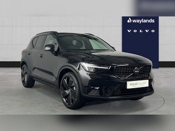 Used Volvo XC40 2025 for sale - 78892605: Photo