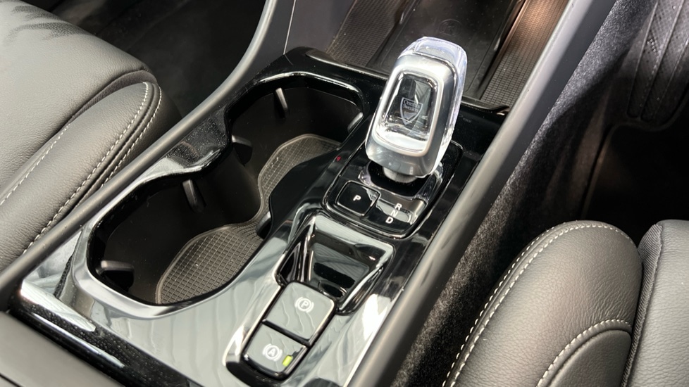 Used Volvo XC40 2025 for sale - 76630275: Photo 23