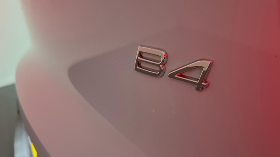 Used Volvo XC40 2025 for sale - 76630275: Photo 41