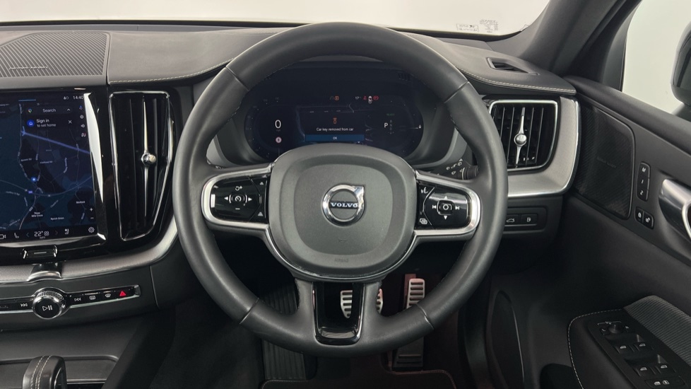 Used Volvo XC60 2022 for sale - 76442150: Photo 10