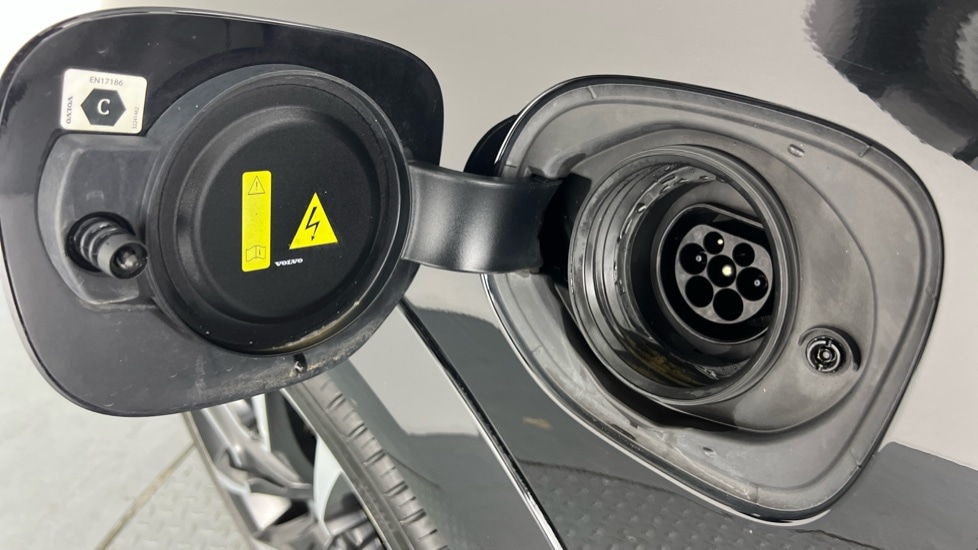 Used Volvo XC60 2022 for sale - 76442150: Photo 16