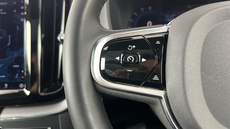 Used Volvo XC60 2022 for sale - 76442150: Photo 21