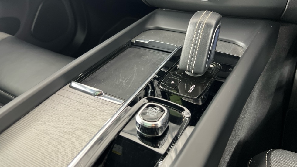 Used Volvo XC60 2022 for sale - 76442150: Photo 25