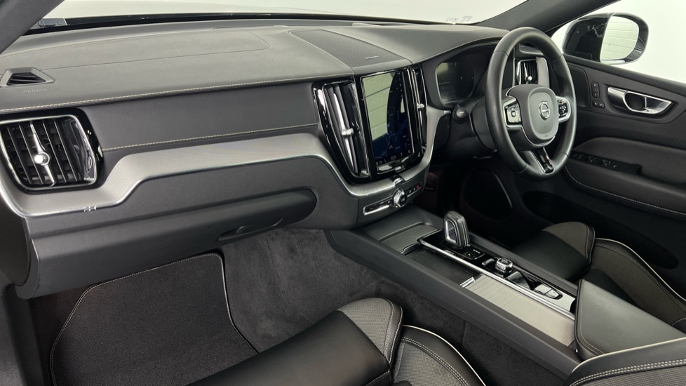 Used Volvo XC60 2022 for sale - 76442150: Photo 47