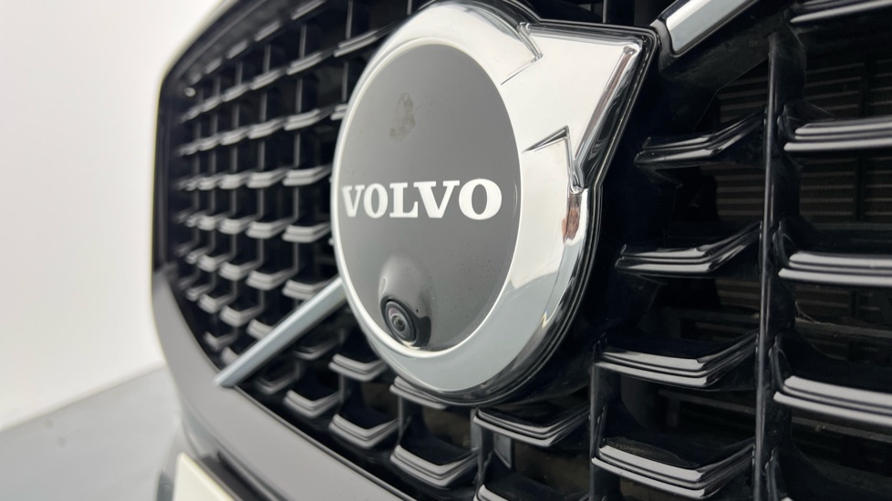 Used Volvo XC60 2022 for sale - 76442150: Photo 51