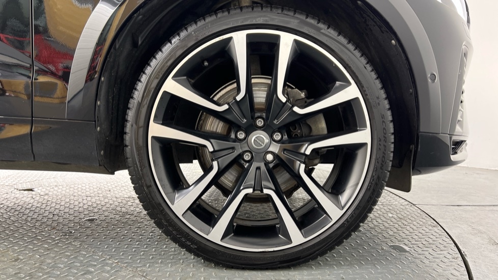 Used Volvo XC60 2022 for sale - 76442150: Photo 9