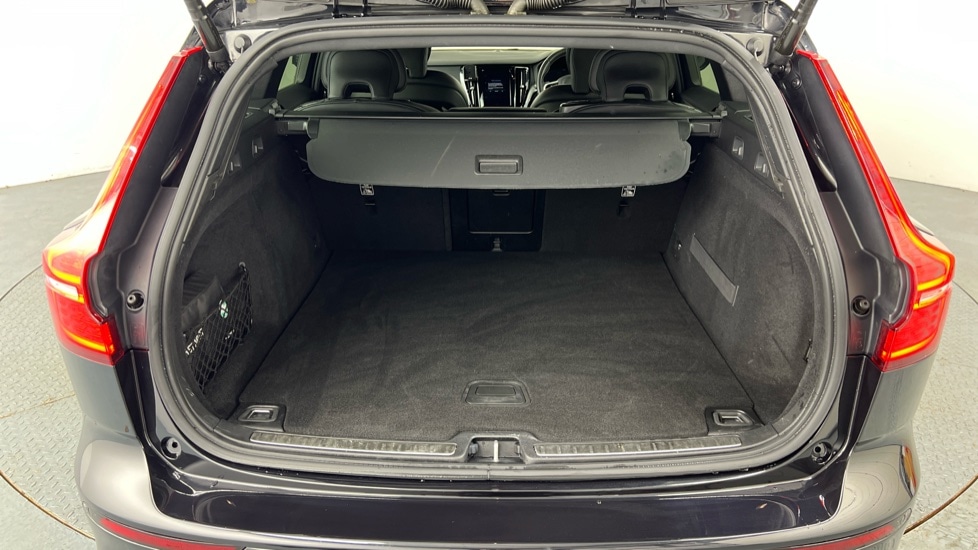 Used Volvo V60 2020 for sale - 76937513: Photo 13