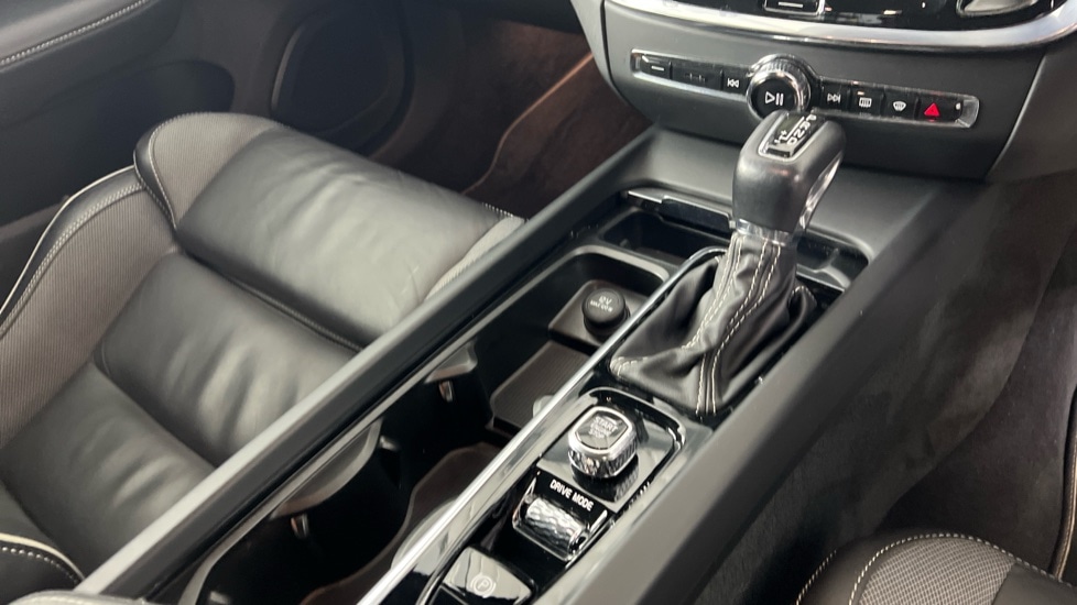 Used Volvo V60 2020 for sale - 76937513: Photo 23