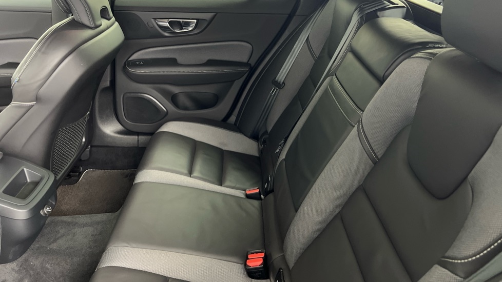 Used Volvo V60 2020 for sale - 76937513: Photo 31