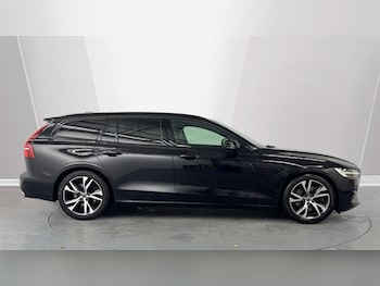 Used Volvo V60 2020 for sale - 76937513: Photo