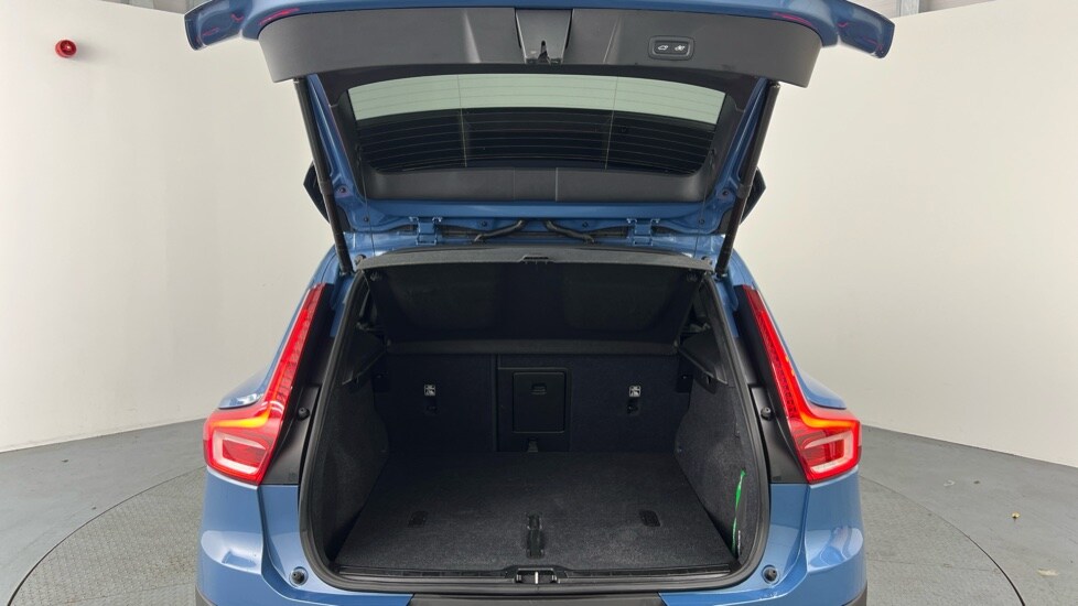 Used Volvo XC40 2024 for sale - 76161476: Photo 13