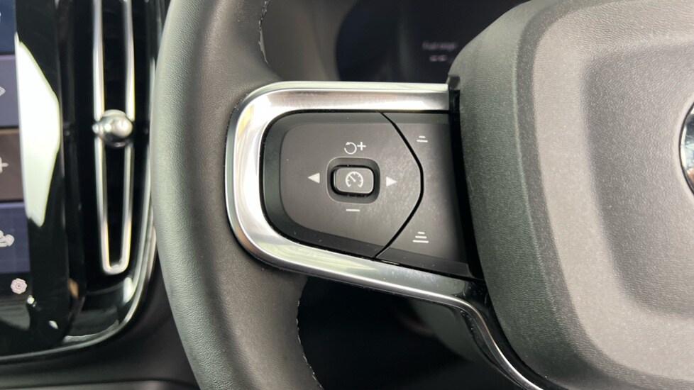 Used Volvo XC40 2024 for sale - 76161476: Photo 19