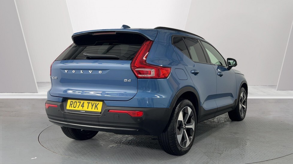 Used Volvo XC40 2024 for sale - 76161476: Photo 2
