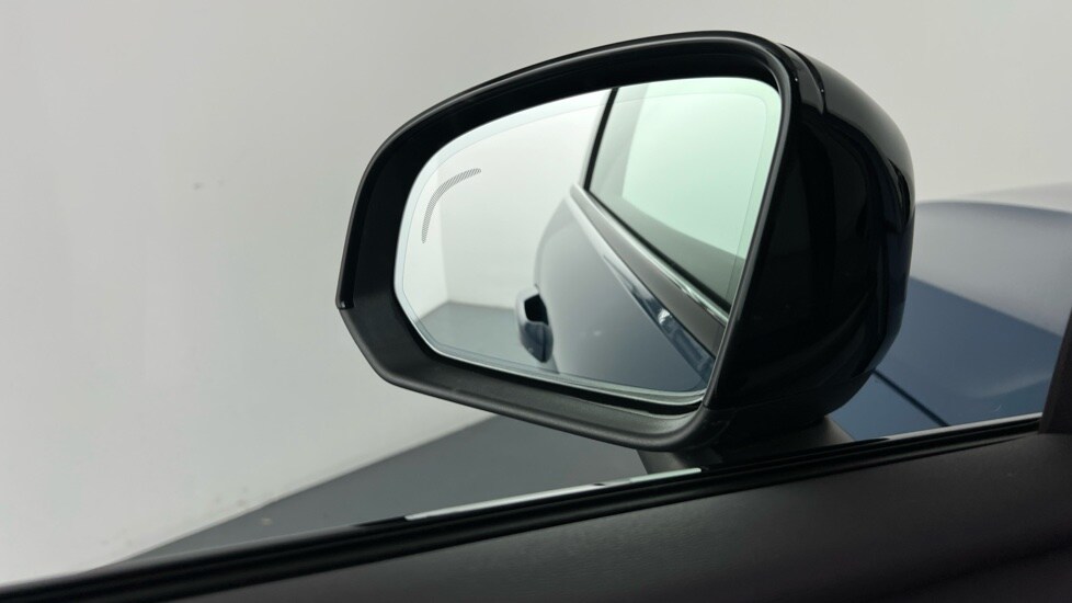 Used Volvo XC40 2024 for sale - 76161476: Photo 30