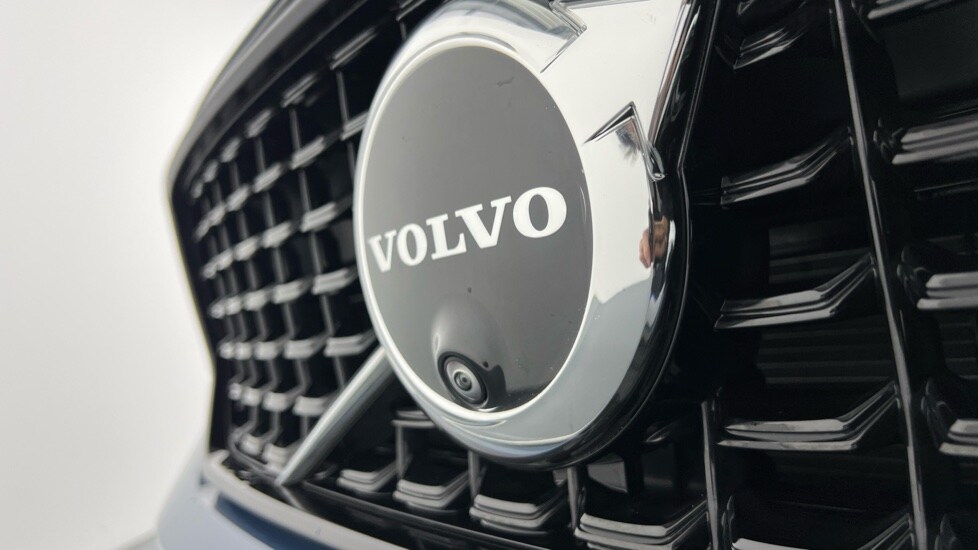 Used Volvo XC40 2024 for sale - 76161476: Photo 44