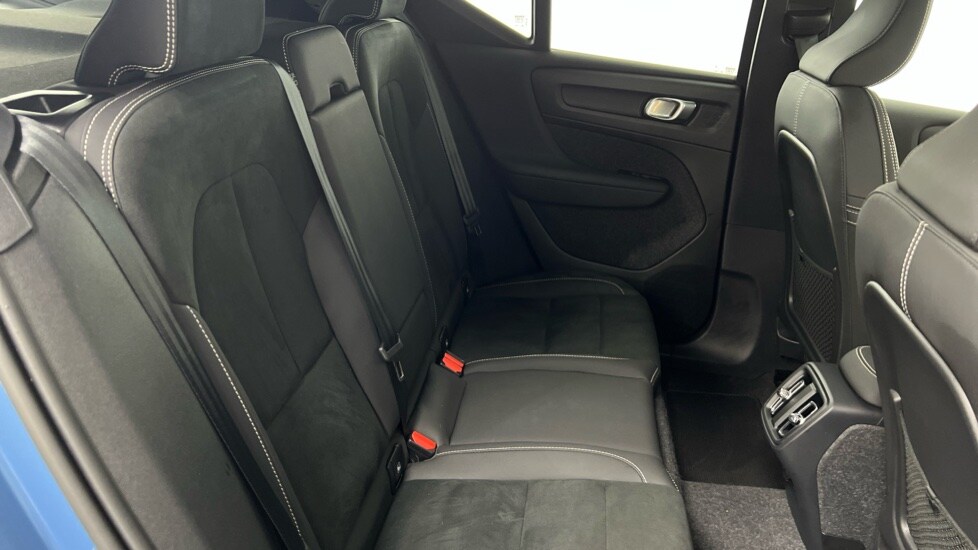 Used Volvo XC40 2024 for sale - 76161476: Photo 6