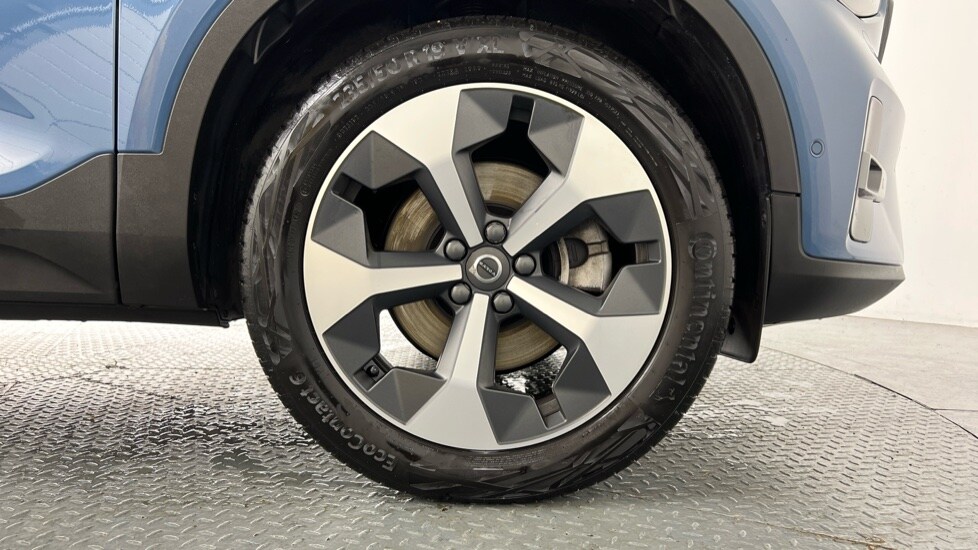 Used Volvo XC40 2024 for sale - 76161476: Photo 9