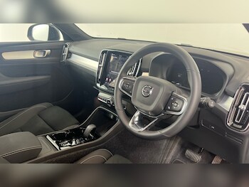 Used Volvo XC40 2026 for sale - 78786118: Photo