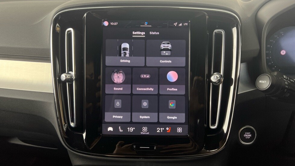 Used Volvo XC40 2025 for sale - 78212024: Photo 15