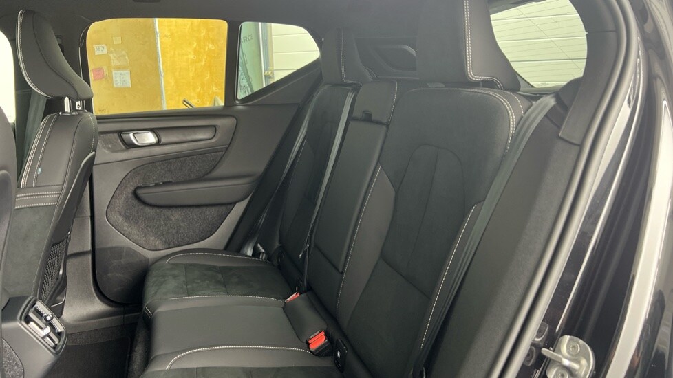 Used Volvo XC40 2025 for sale - 78212024: Photo 31