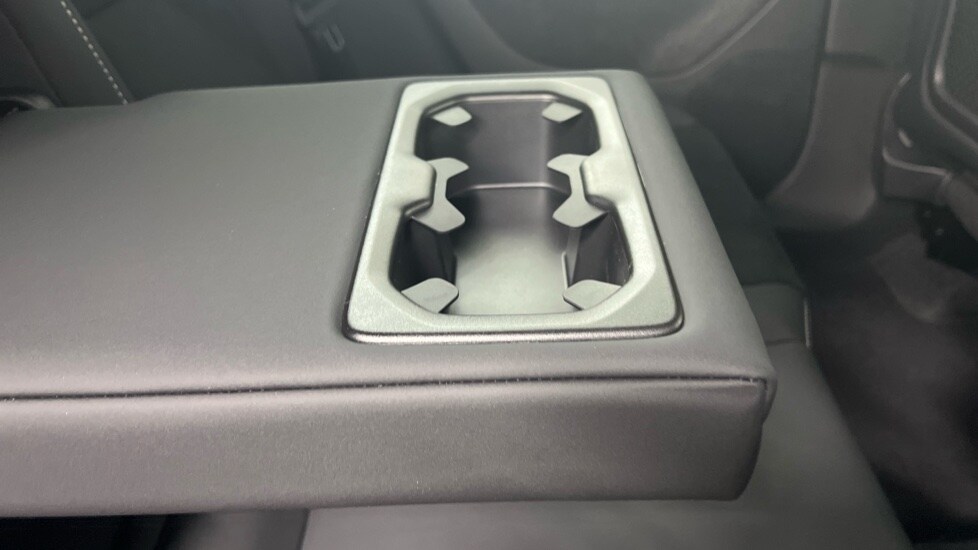 Used Volvo XC40 2025 for sale - 78212024: Photo 32