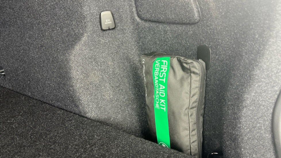 Used Volvo XC40 2025 for sale - 78212024: Photo 42