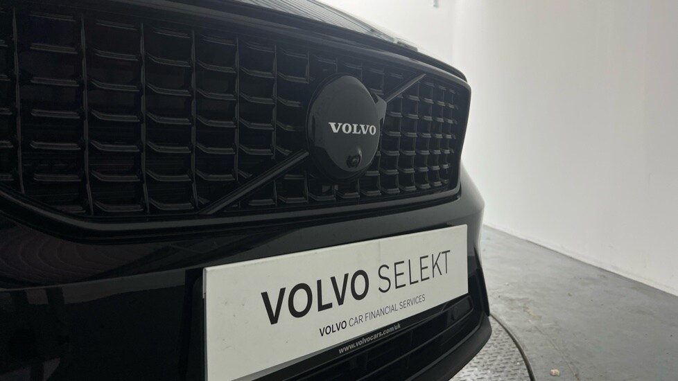 Used Volvo XC40 2025 for sale - 78212024: Photo 54