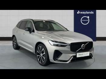 2025 - B5 Ultra, AWD Mild hybrid, Petrol, Dark(Panroof, Ventilated Seats, Bowers) 5-Door