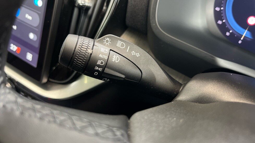 Used Volvo XC90 2025 for sale - 77600295: Photo 19