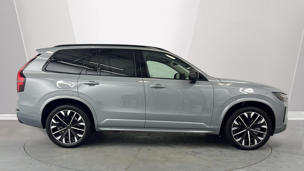 Used Volvo XC90 2025 for sale - 77600295: Photo 3