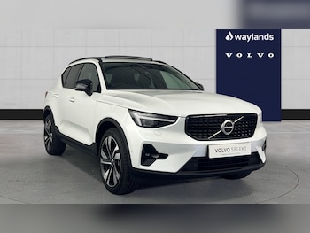 Used Volvo XC40 2026 for sale - 79140429: Photo