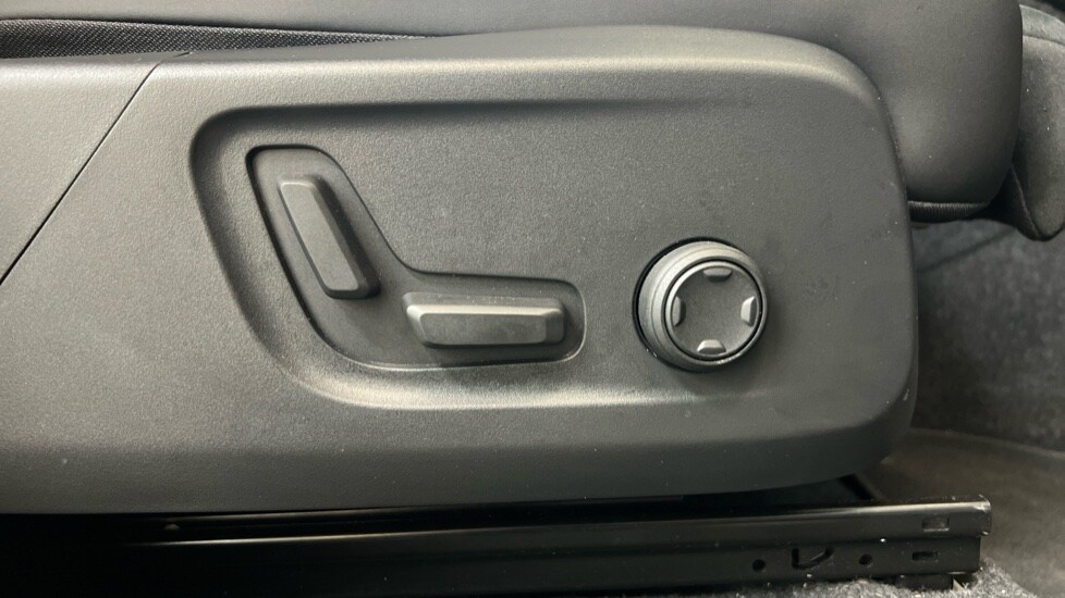 Used Volvo EX40 2025 for sale - 78117744: Photo 29