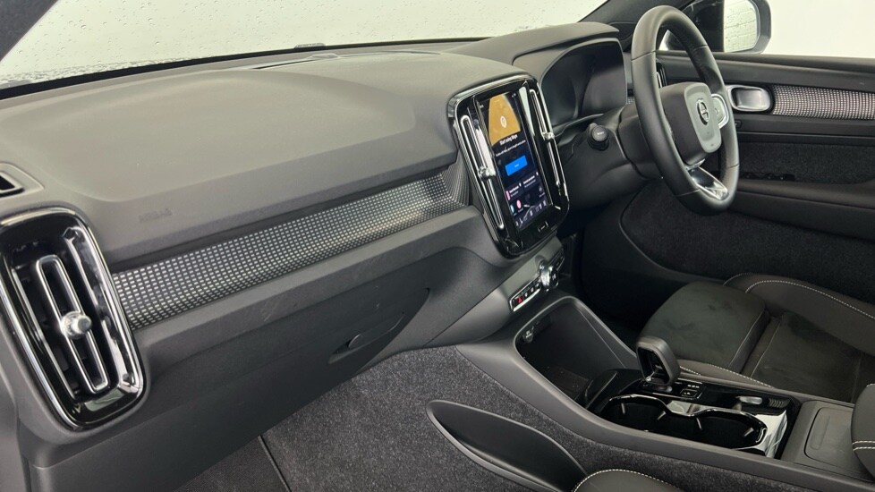 Used Volvo EX40 2025 for sale - 78117744: Photo 49