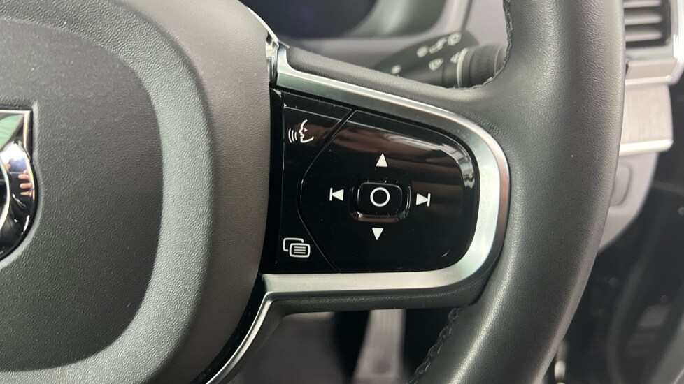 Used Volvo XC90 2023 for sale - 78022198: Photo 22