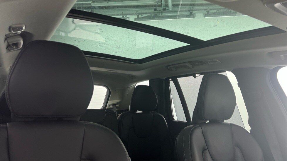 Used Volvo XC90 2023 for sale - 78022198: Photo 31