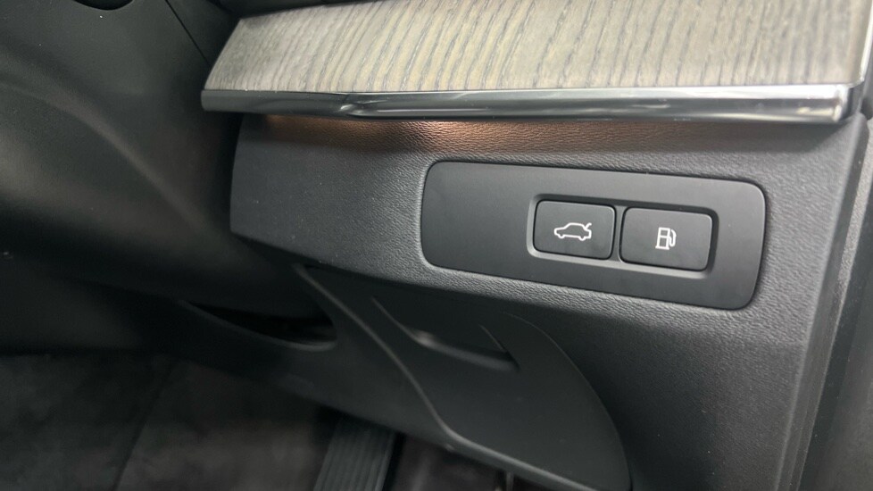 Used Volvo XC90 2023 for sale - 78022198: Photo 36