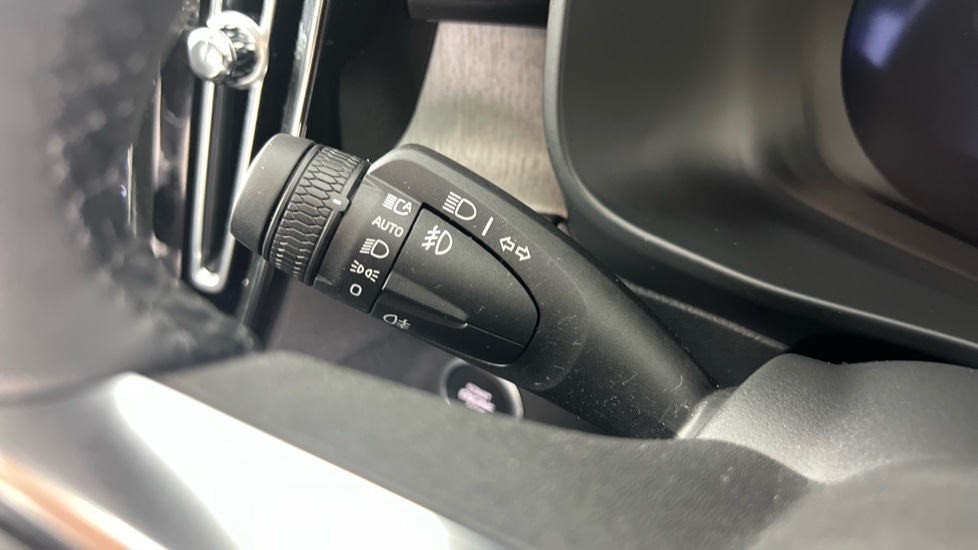 Used Volvo XC40 2025 for sale - 77877499: Photo 19